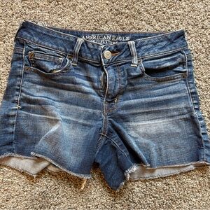 American Eagle Outfitters Women's Faded Blue Jean Shorts